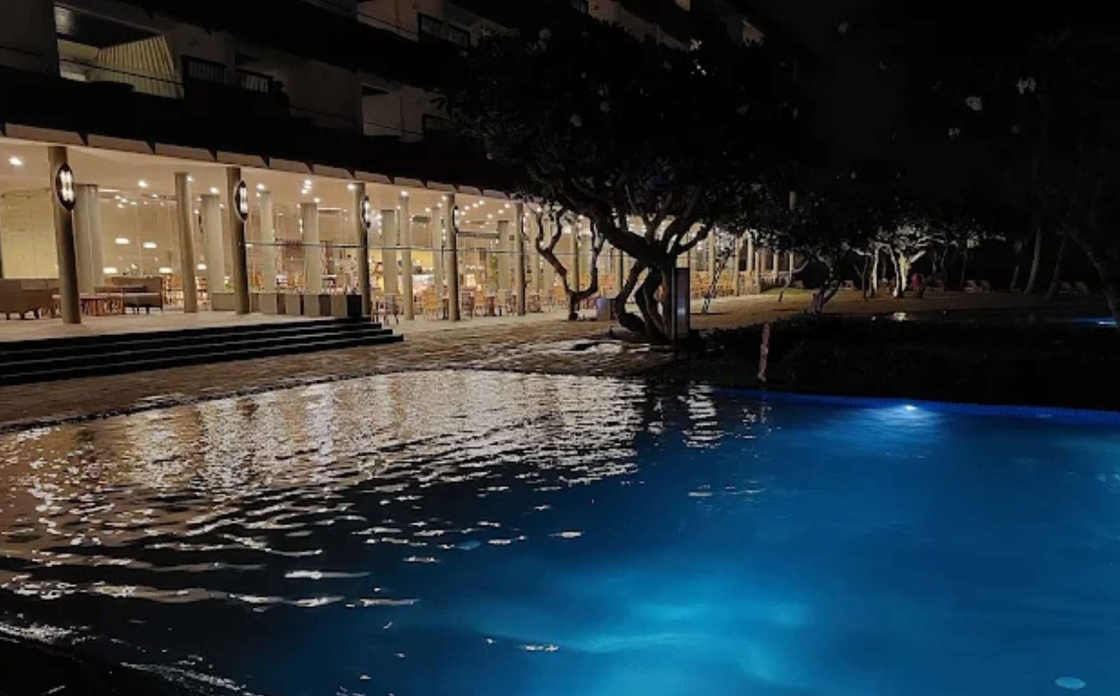 Hikka Tranz by Cinnamon Resort, Hikkaduwa